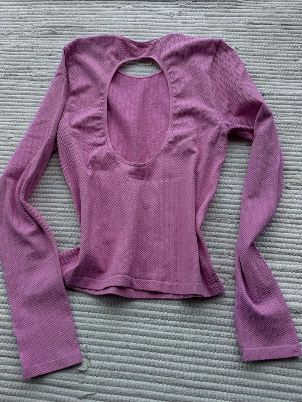PINK Textured Open-Back Long Sleeve Top Bundle | Pink & Navy | Size Large NWT - Picture 7 of 11